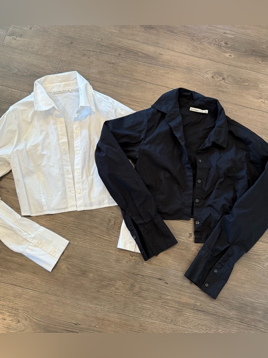 Abercrombie & Fitch Tops - Abercrombie & Fitch Collared Crop Boxy Blouses Size Small